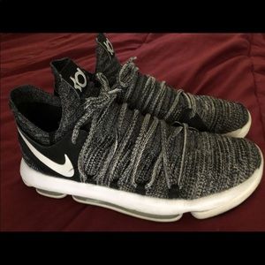Nike KD 10 Oreo Basketball Shoes